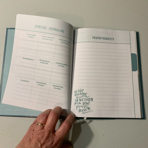 Jesus Calling Planner/Journal NWT - Picture 3 of 6